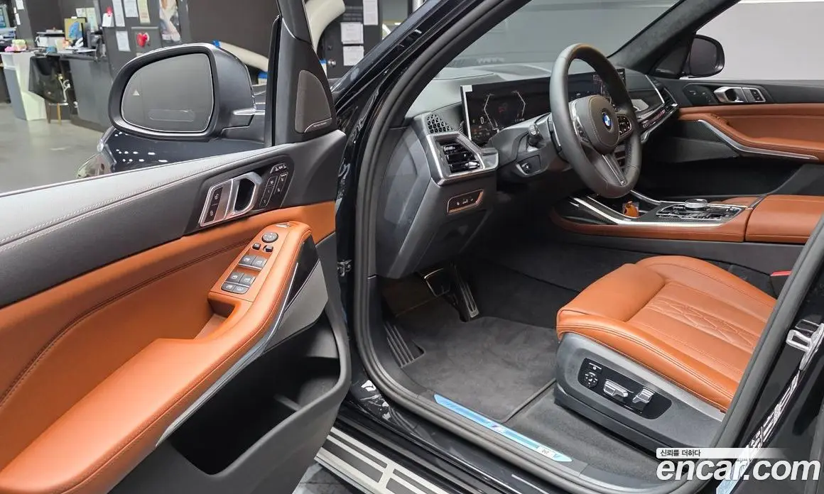 BMW X7 2025 3.0 автомат (гидро), фото 13