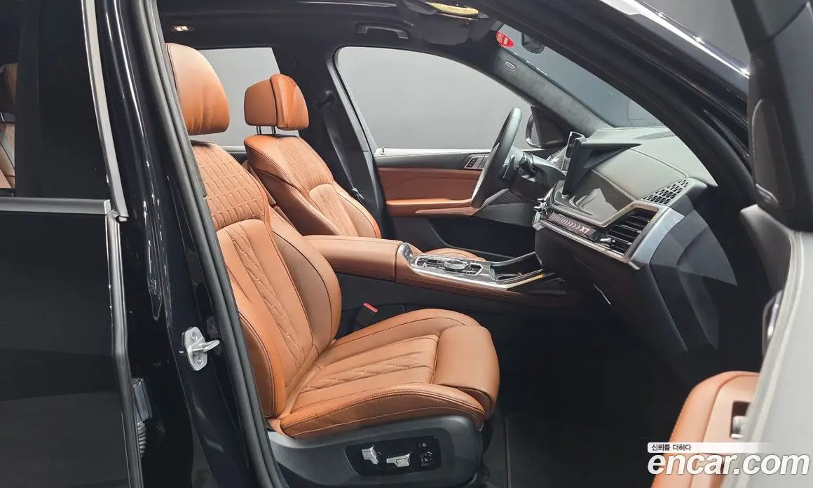 BMW X7 2025 3.0 автомат (гидро), фото 16