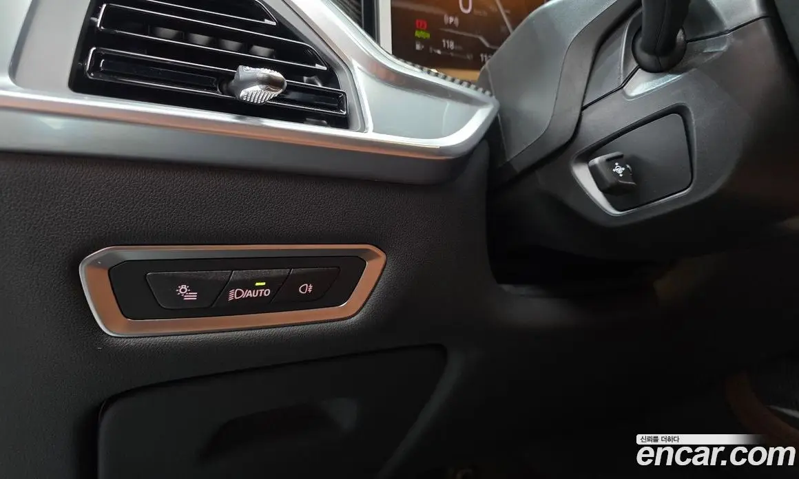 BMW X7 2025 3.0 автомат (гидро), фото 28