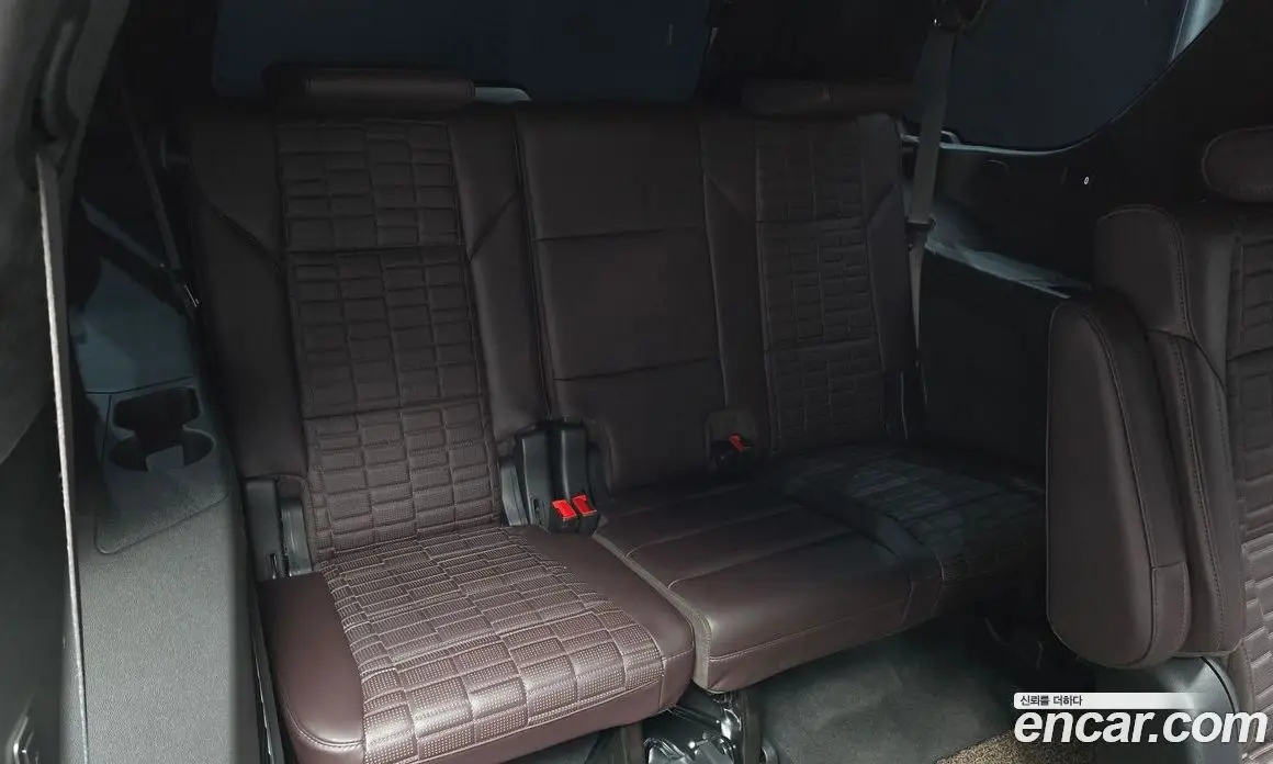Cadillac Escalade 2022 6.2 автомат (гидро), фото 18 Cadillac Escalade 2022 6.2 автомат (гидро), фото 18