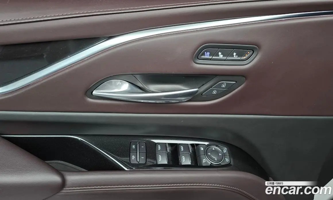 Cadillac Escalade 2022 6.2 автомат (гидро), фото 25 Cadillac Escalade 2022 6.2 автомат (гидро), фото 25