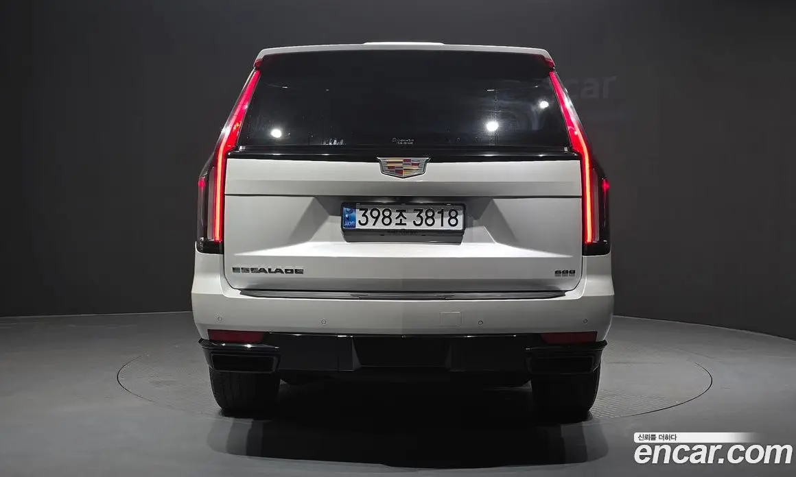 Cadillac Escalade 2022 6.2 автомат (гидро), фото 4 Cadillac Escalade 2022 6.2 автомат (гидро), фото 4