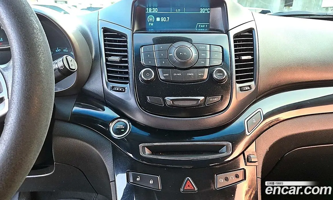 Chevrolet Orlando 2011 2.0 автомат (гидро), фото 10