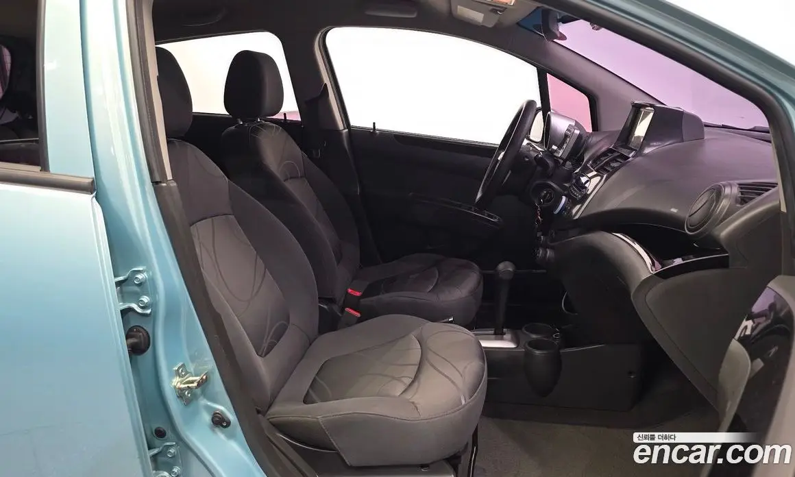 Chevrolet Spark 2011 1.0 автомат (гидро), фото 16