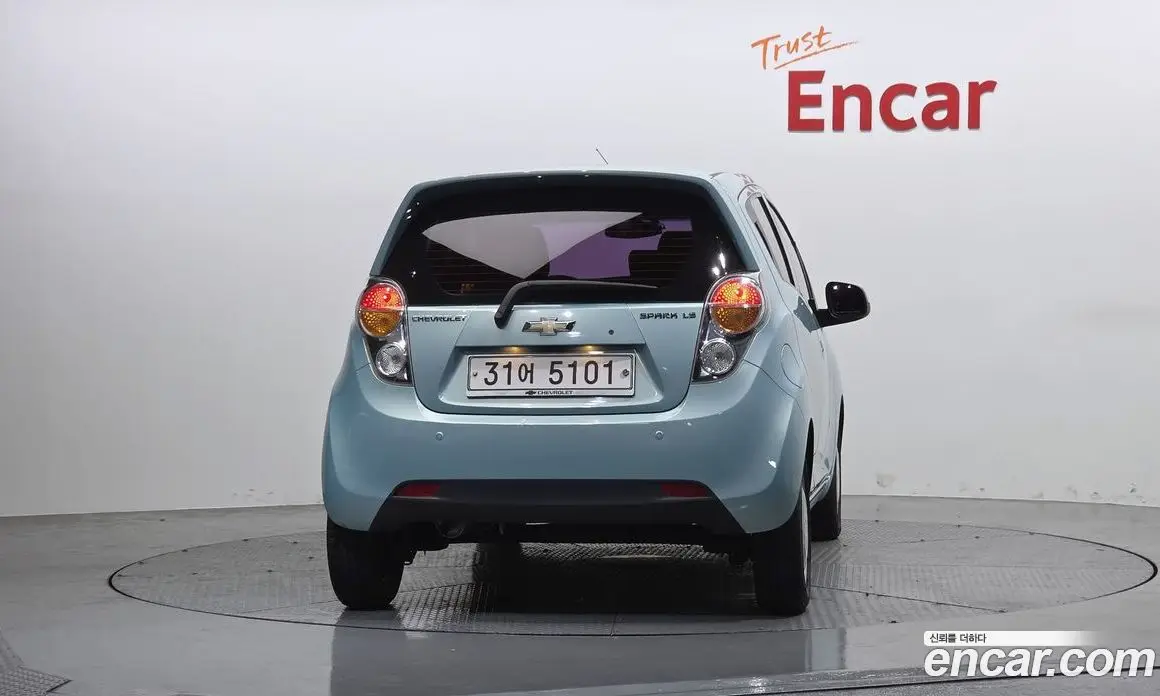 Chevrolet Spark 2011 1.0 автомат (гидро), фото 4