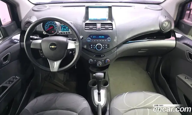 Chevrolet Spark 2011 1.0 автомат (гидро), миниатюра 10