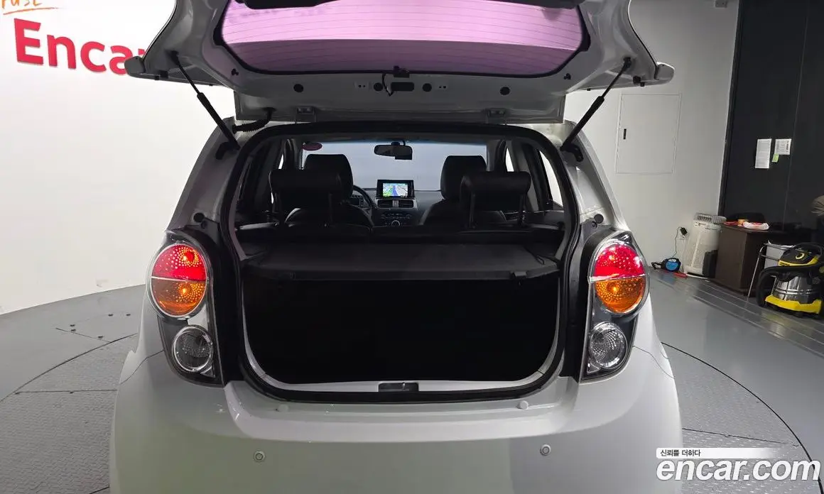 Chevrolet Spark 2012 1.0 автомат (гидро), фото 30