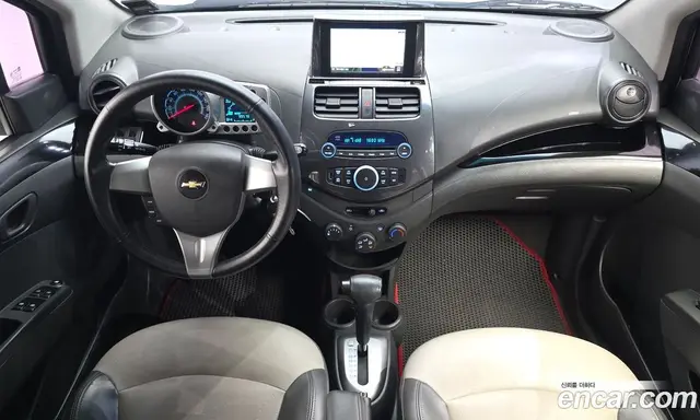 Chevrolet Spark 2012 1.0 автомат (гидро), миниатюра 10