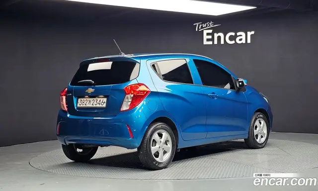 Chevrolet Spark 2019 1.0 автомат (гидро), миниатюра 2