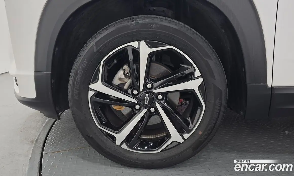 Chevrolet TrailBlazer 2022 1.3 автомат (гидро), фото 5