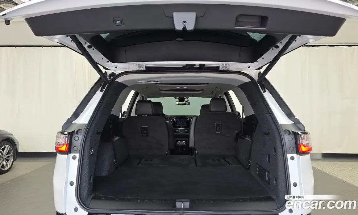 Chevrolet Traverse 2021 3.6 автомат (гидро), фото 33