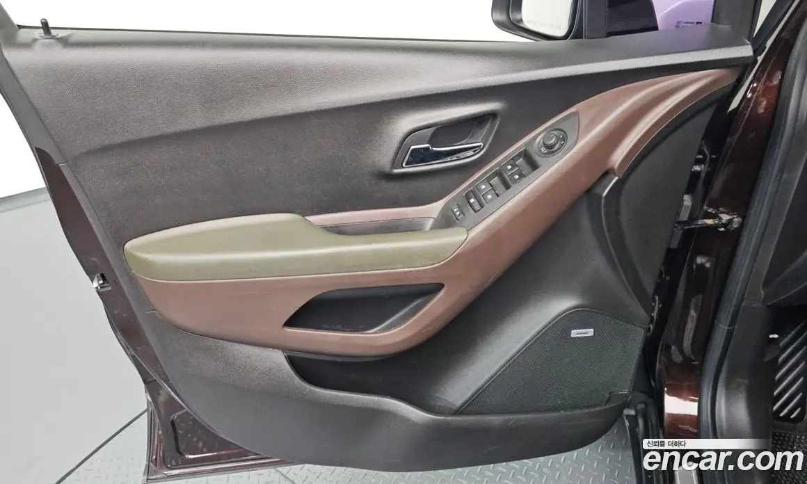 Chevrolet Trax 2015 1.6 автомат (гидро), фото 14