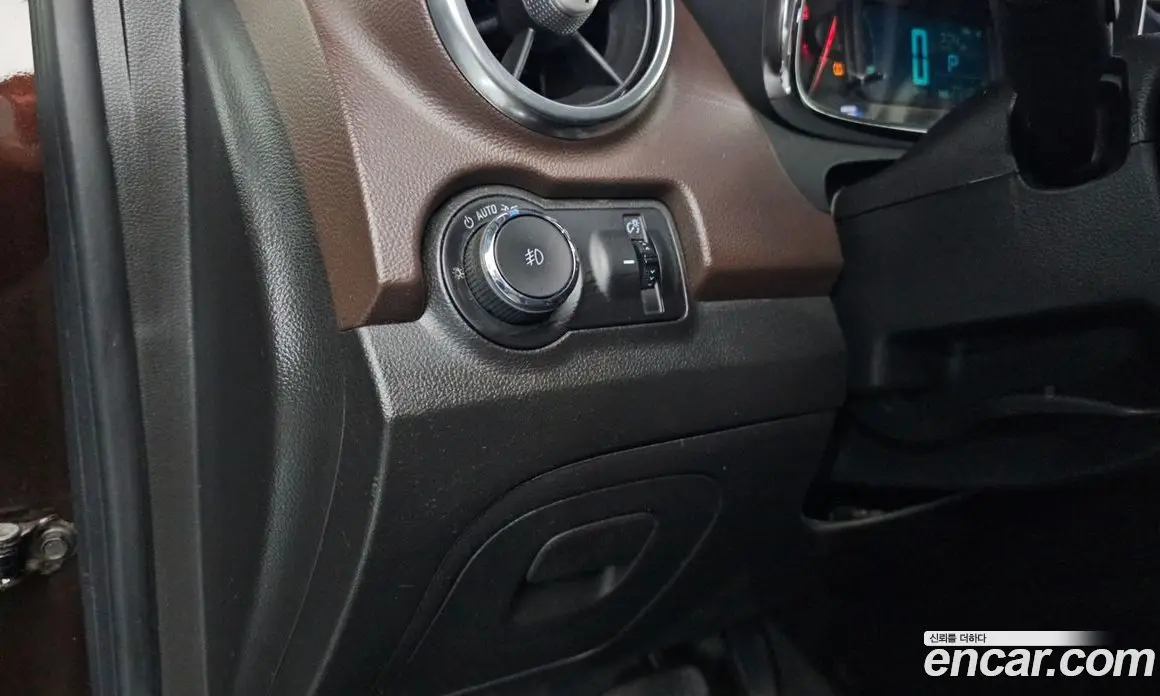 Chevrolet Trax 2015 1.6 автомат (гидро), фото 24