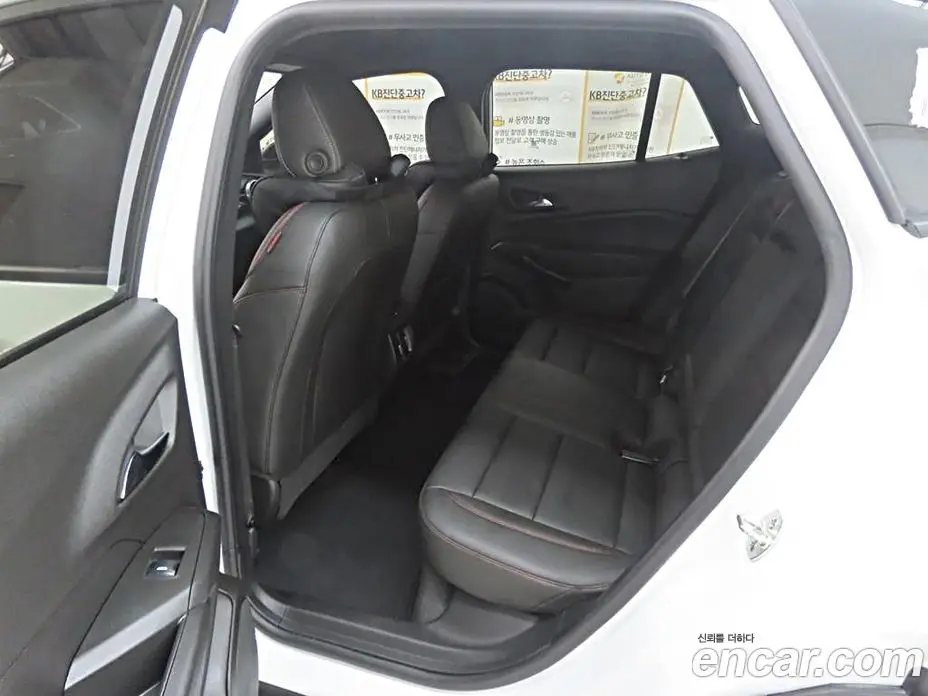 Chevrolet Trax 2024 1.2 автомат (гидро), фото 6