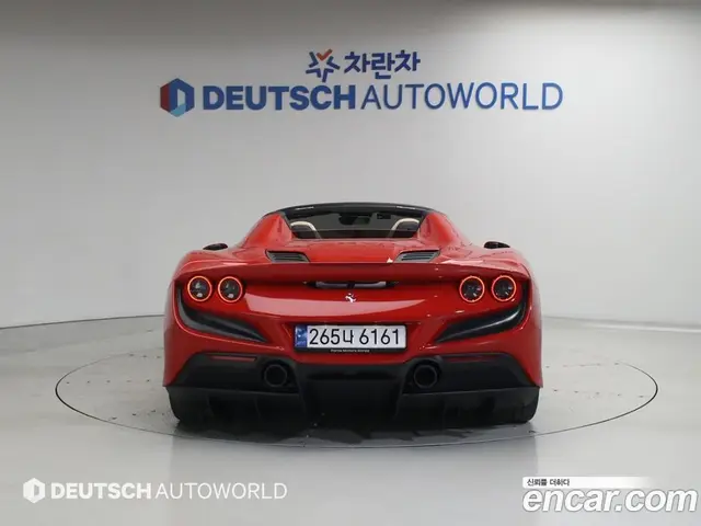 Ferrari F8 2022 3.9 автомат (гидро), миниатюра 4