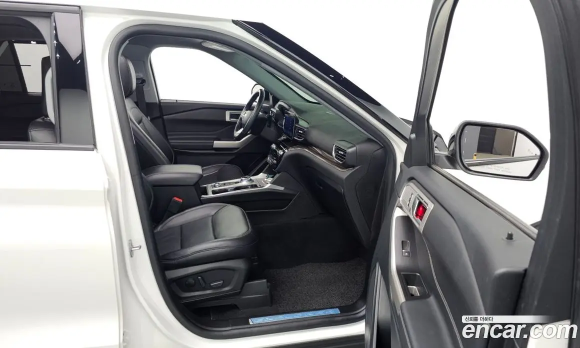 Ford Explorer 2023 2.3 автомат (гидро), фото 16