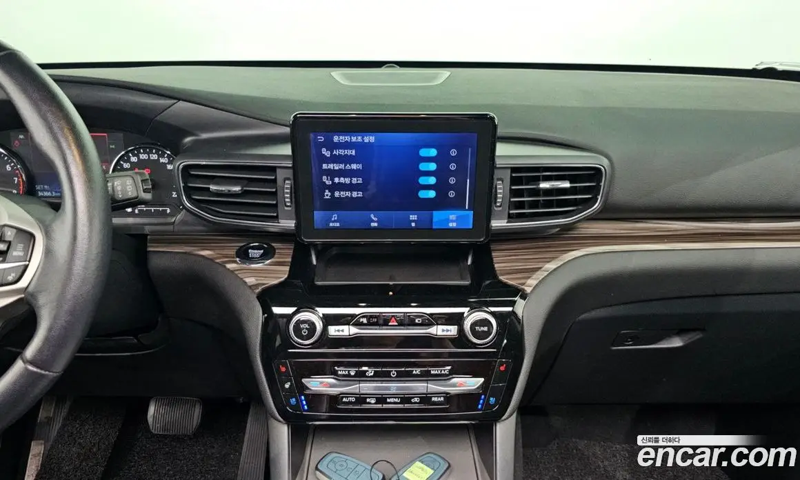 Ford Explorer 2023 2.3 автомат (гидро), фото 19