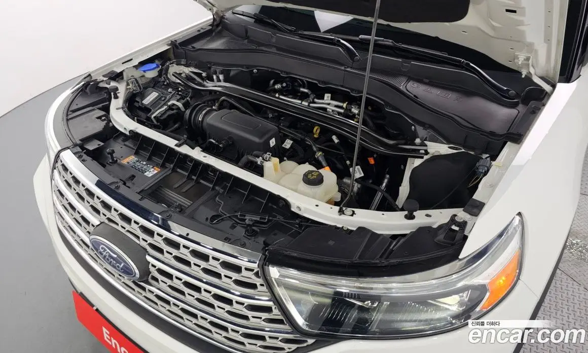 Ford Explorer 2023 2.3 автомат (гидро), фото 6