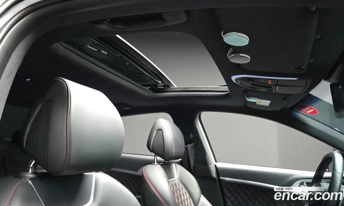 Genesis G70 2019 2.0 автомат (гидро), фото 26