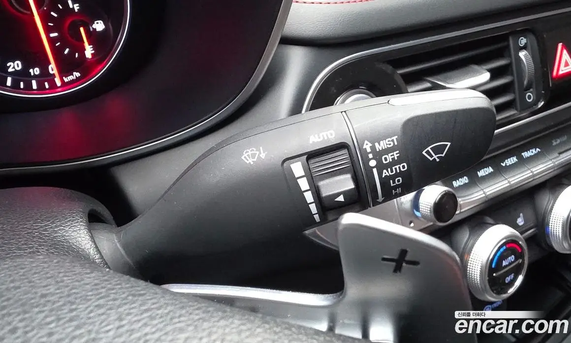 Genesis G70 2019 2.0 автомат (гидро), фото 29