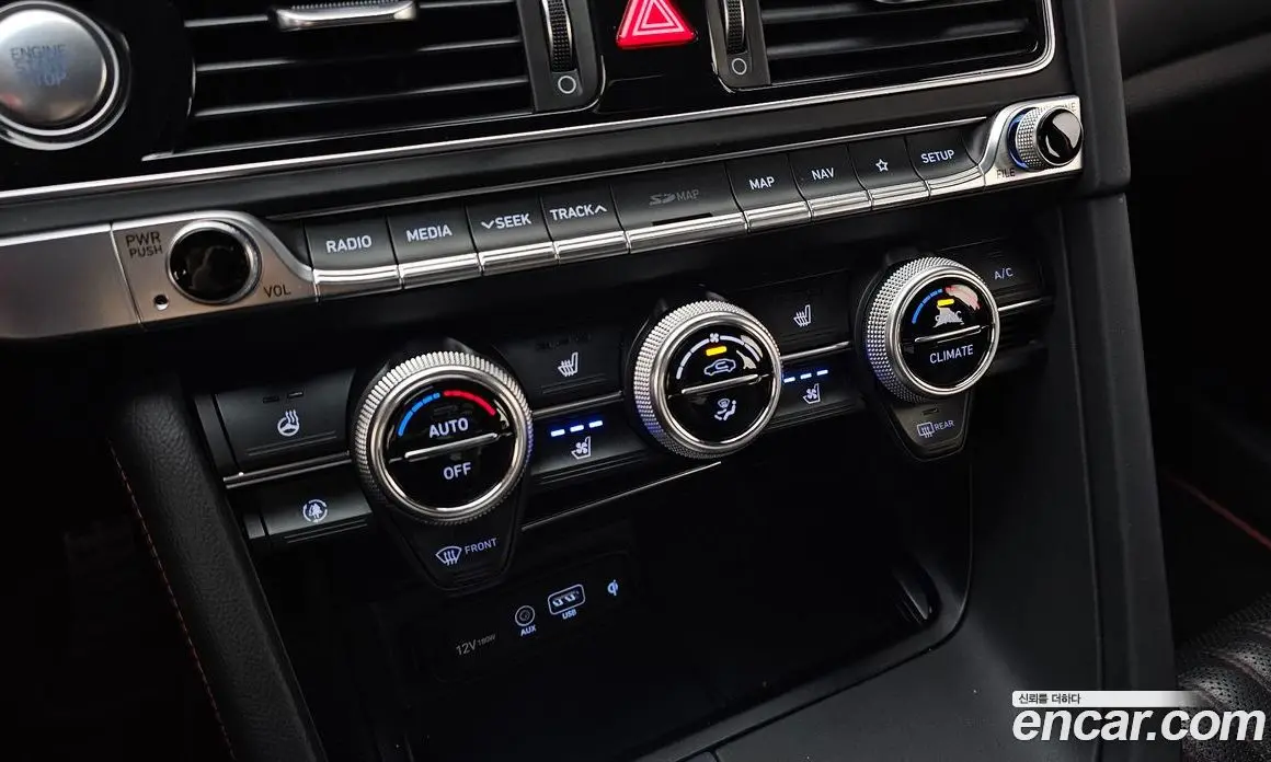 Genesis G70 2019 3.3 автомат (гидро), фото 26
