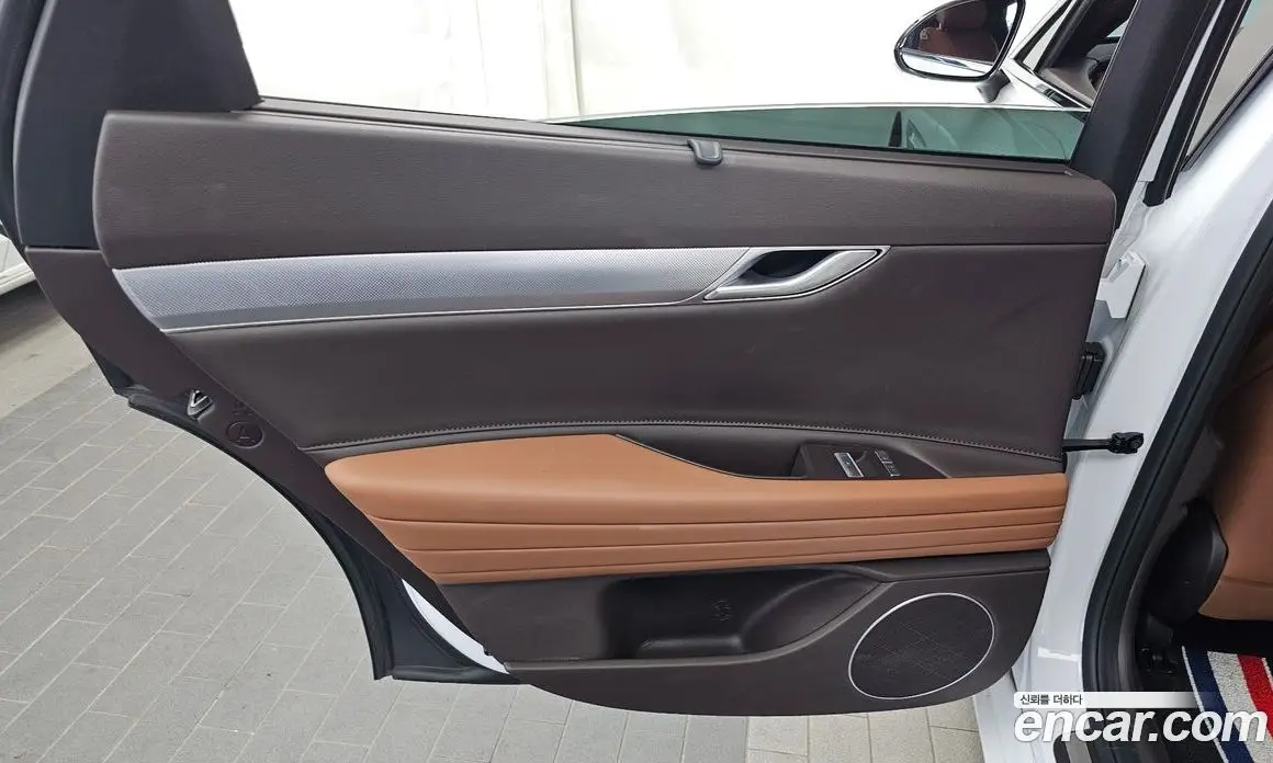 Genesis G80 2023 2.5 автомат (гидро), фото 15