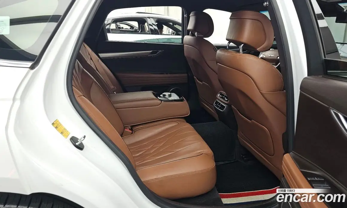 Genesis G80 2023 2.5 автомат (гидро), фото 18