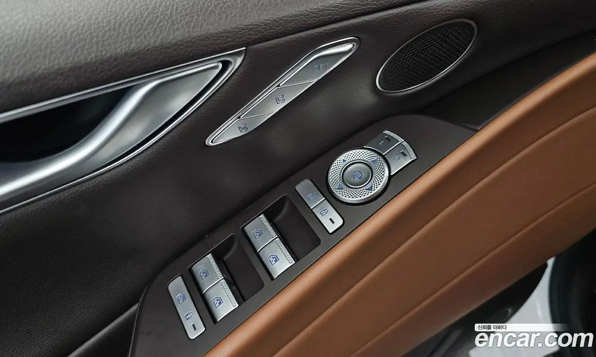 Genesis G80 2023 2.5 автомат (гидро), фото 30