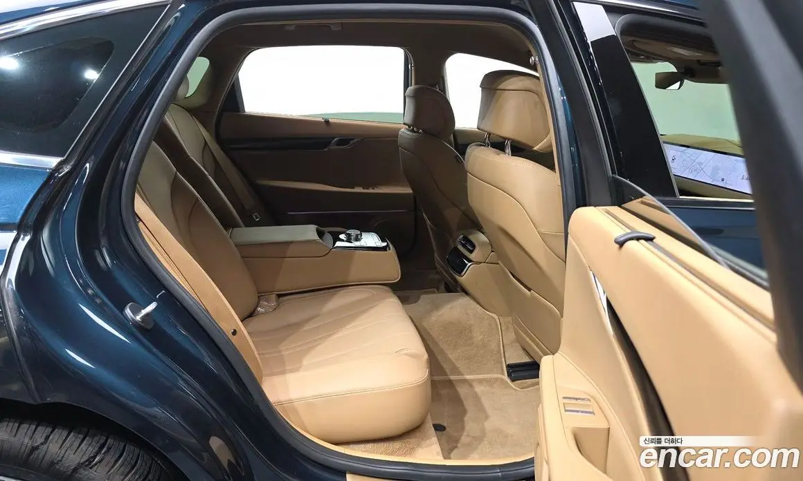 Genesis G80 2025 2.5 автомат (гидро), фото 12