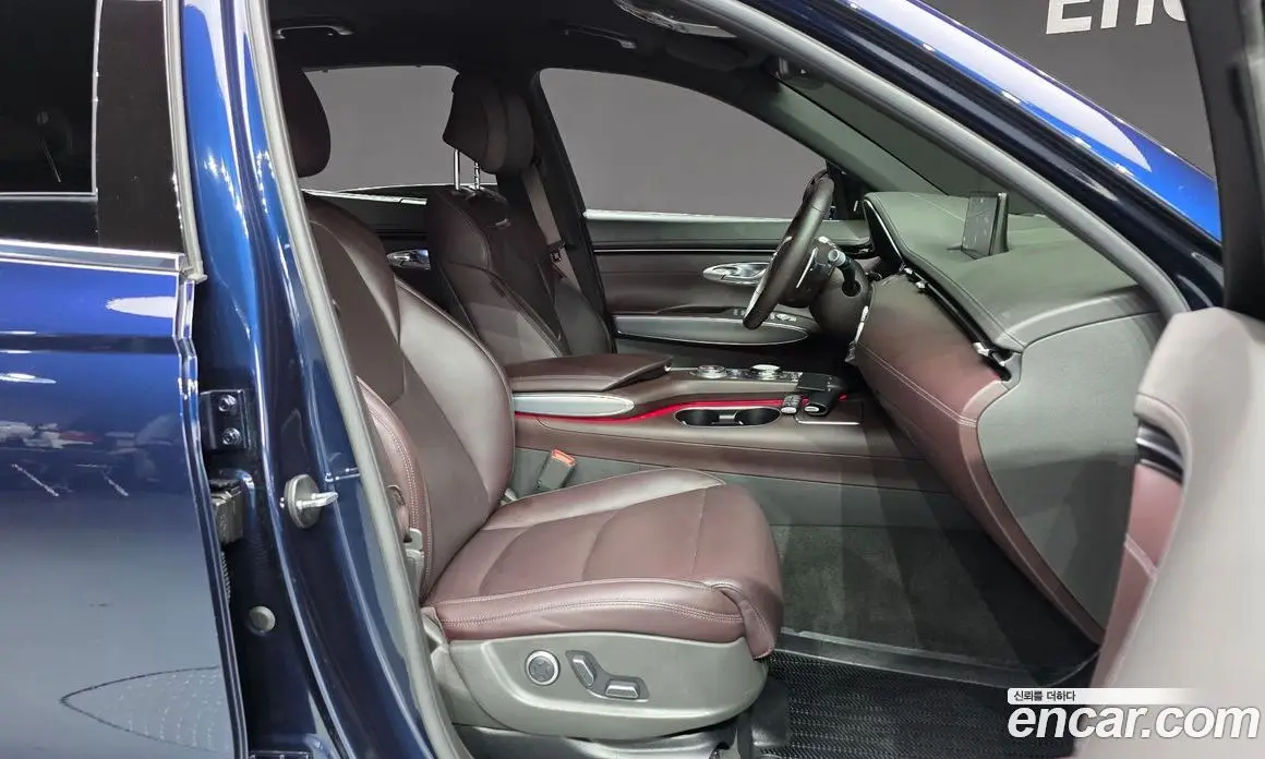Genesis GV70 2021 2.5 автомат (гидро), фото 16