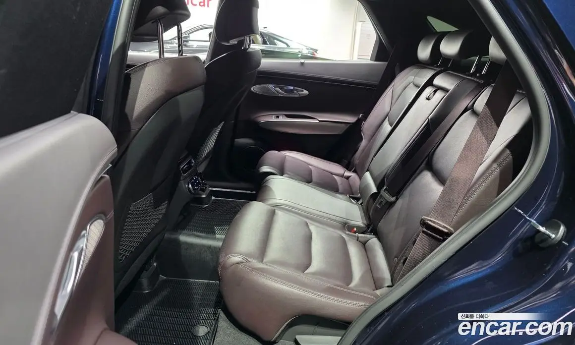 Genesis GV70 2021 2.5 автомат (гидро), фото 17