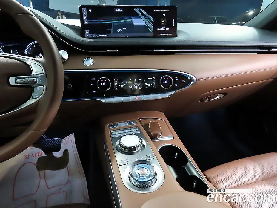 Genesis GV70 2021 2.5 автомат (гидро), фото 17