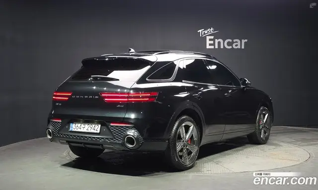 Genesis GV70, 2021, 71 342 км