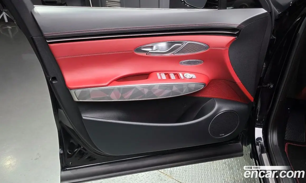 Genesis GV70 2021 2.5 автомат (гидро), фото 13