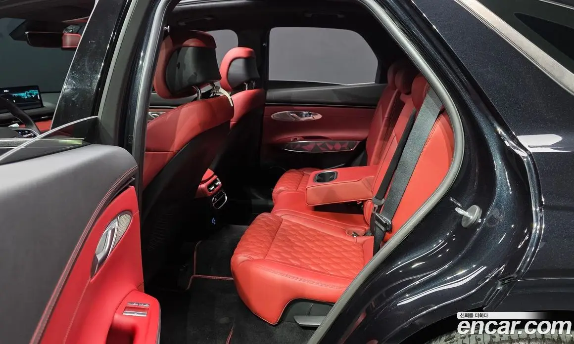 Genesis GV70 2021 2.5 автомат (гидро), фото 15
