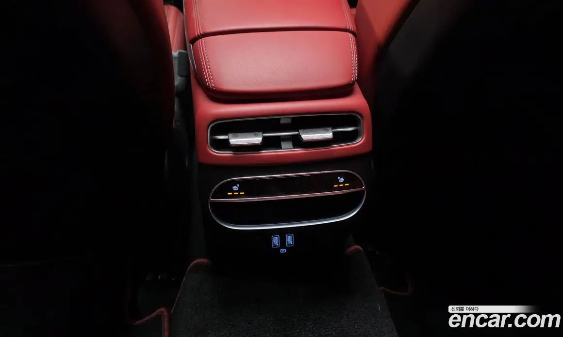 Genesis GV70 2021 2.5 автомат (гидро), фото 23