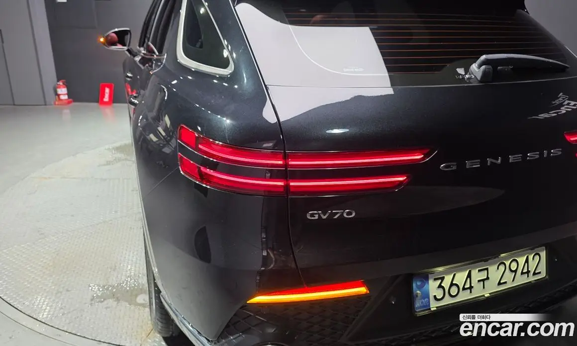 Genesis GV70 2021 2.5 автомат (гидро), фото 8