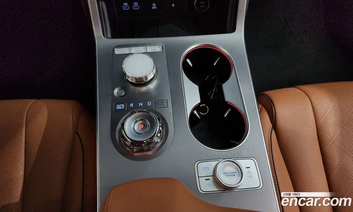 Genesis GV80 2024 2.5 автомат (гидро), фото 12