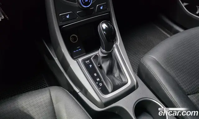 Hyundai Avante 2014 1.6 автомат (гидро), миниатюра 12