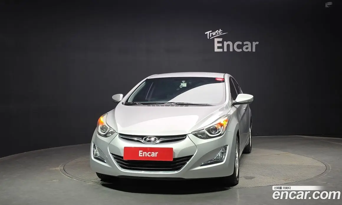 Hyundai Avante 2014 1.6 автомат (гидро), фото 3