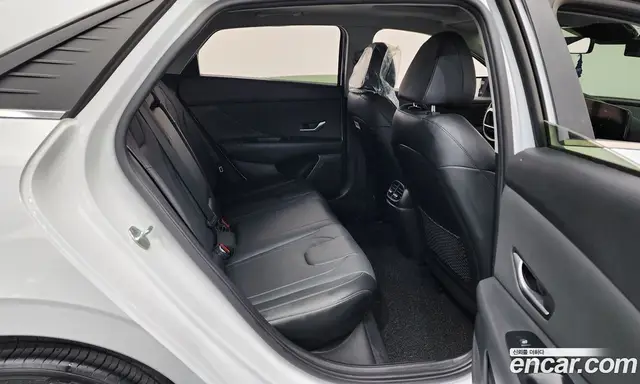 Hyundai Avante 2020 1.6 автомат (гидро), миниатюра 11