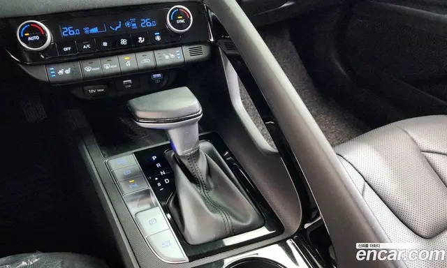 Hyundai Avante 2020 1.6 автомат (гидро), миниатюра 8
