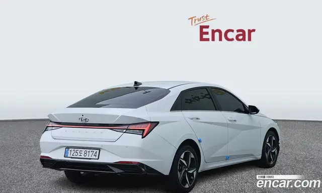 Hyundai Avante 2021 1.6 автомат (гидро), миниатюра 2