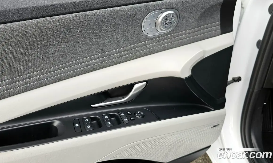 Hyundai Avante 2021 1.6 автомат (гидро), фото 18