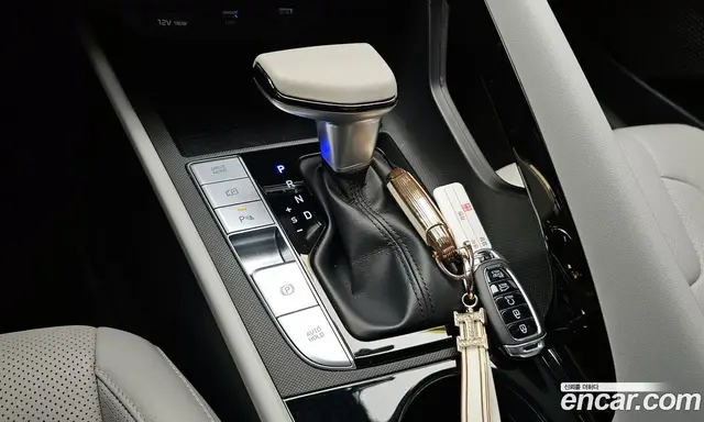 Hyundai Avante 2021 1.6 автомат (гидро), миниатюра 9
