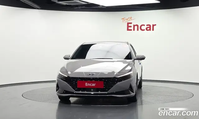 Hyundai Avante 2022 1.6 автомат (гидро), миниатюра 3
