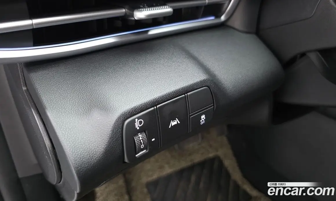 Hyundai Avante 2022 1.6 автомат (гидро), фото 27