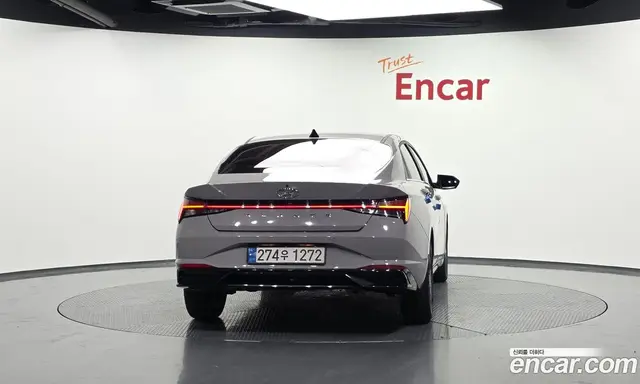 Hyundai Avante 2022 1.6 автомат (гидро), миниатюра 4