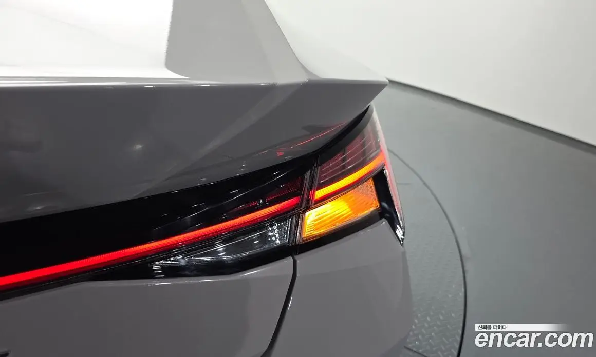 Hyundai Avante 2022 1.6 автомат (гидро), фото 9