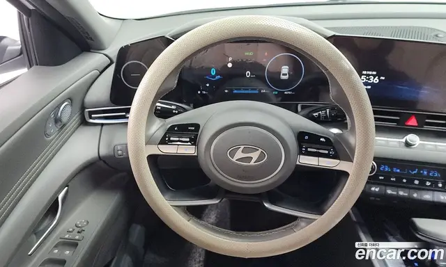 Hyundai Avante 2023 1.6 автомат (гидро), миниатюра 12